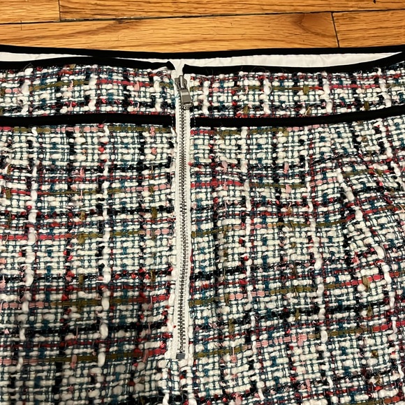 😊 LOFT multicolor tweet mini skirt - Picture 6 of 7